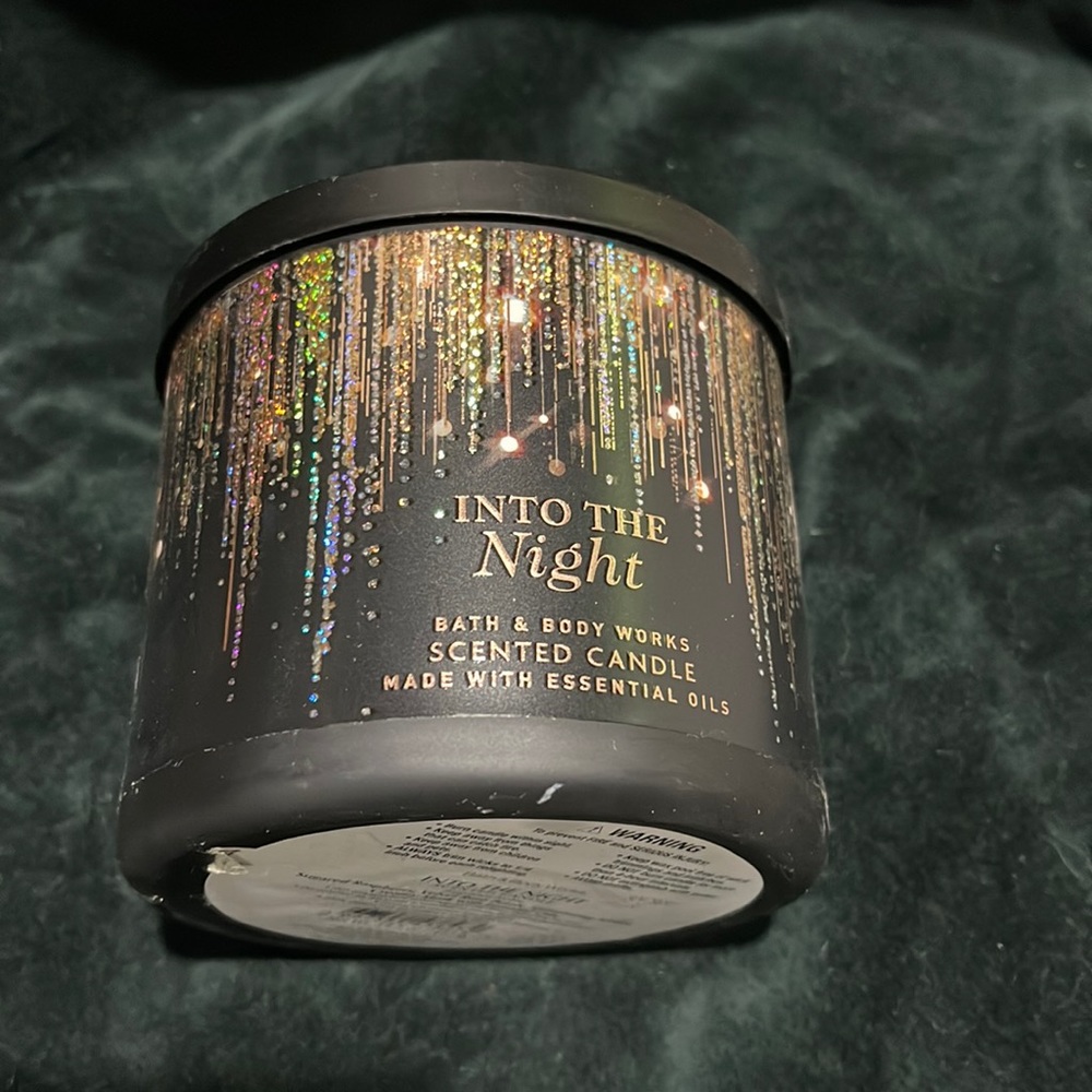 Bath and body works candle
